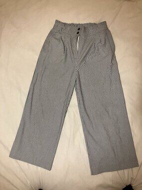 H&M – Wide Leg Pants, White/Pinstripe